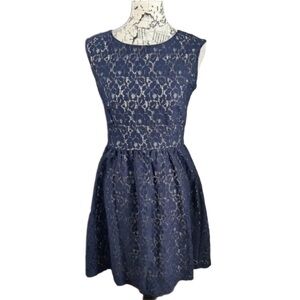 Enfocus Studio Lace Mini Dress - Size 8 - Navy Blue w/cream lining - EUC
